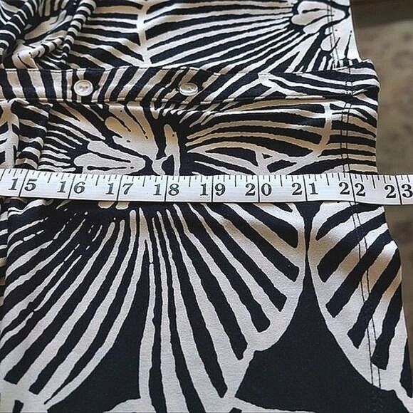 Vtg monochromatic tropical print long sleeve button up blouse - Picture 13 of 14